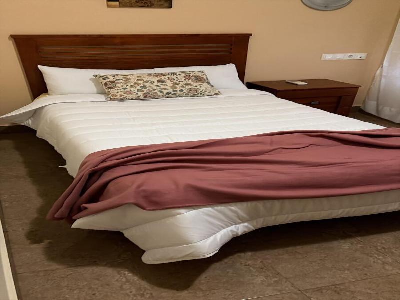 Hostal Ruralis Altozano image