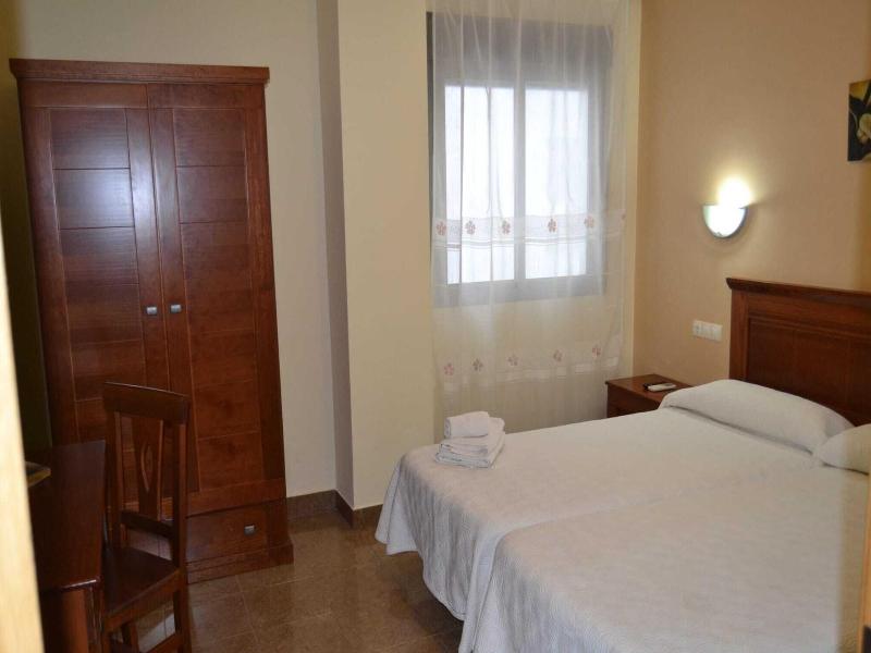 Hostal Ruralis Altozano image