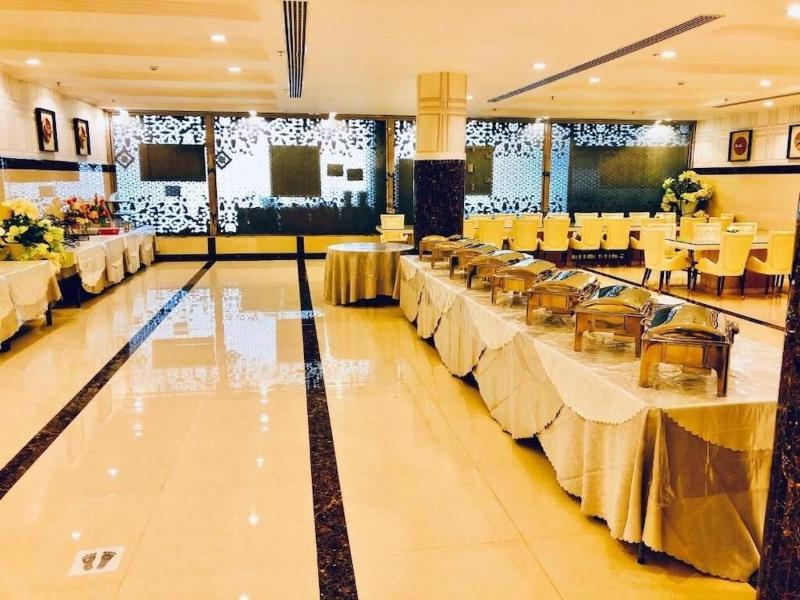 Riyadh Inn Hotel image