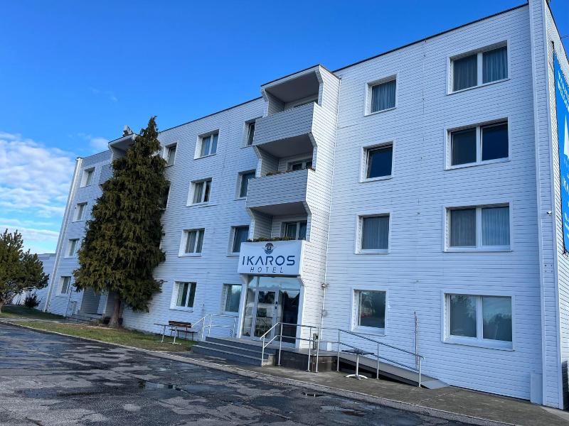 Aviator Garni Hotel Bratislava image