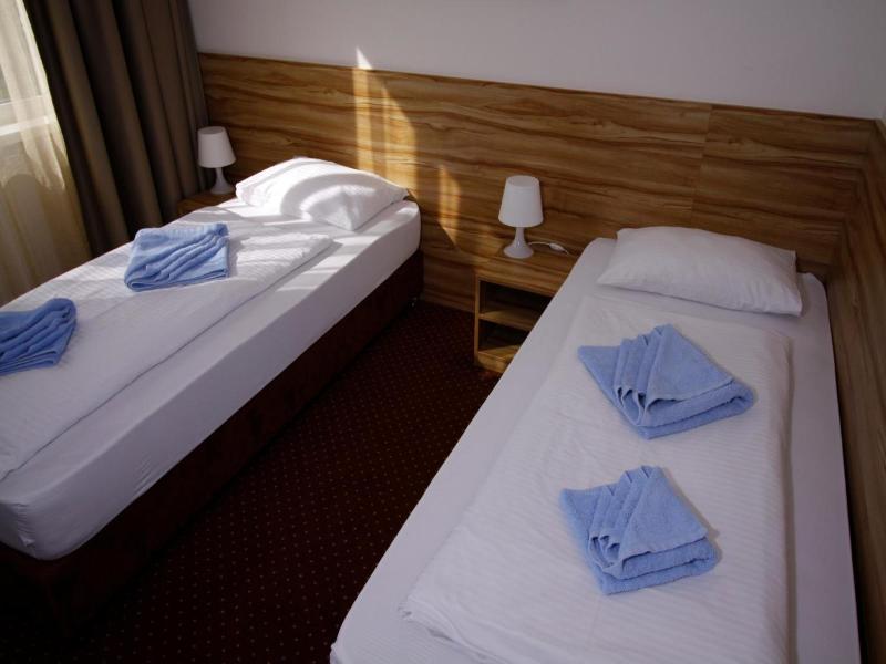 Aviator Garni Hotel Bratislava image