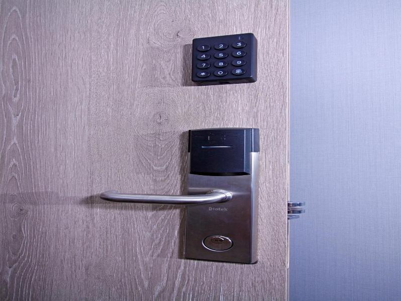 Aviator Garni Hotel Bratislava image