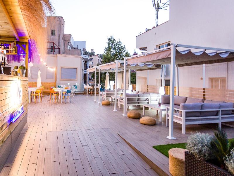 We Hostel Palma - Albergue image