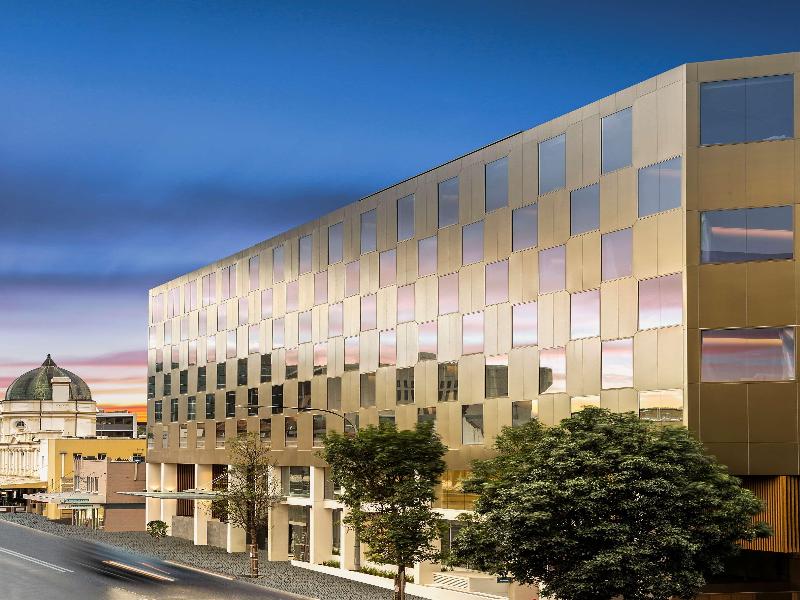 PARKROYAL Parramatta image
