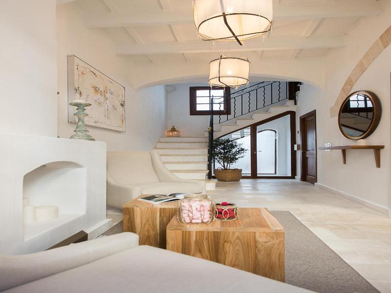 S'hotelet D'es Born - Suites & Spa image