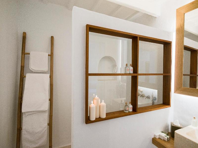 S'hotelet D'es Born - Suites & Spa image