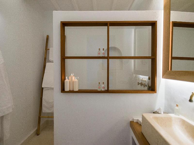 S'hotelet D'es Born - Suites & Spa image