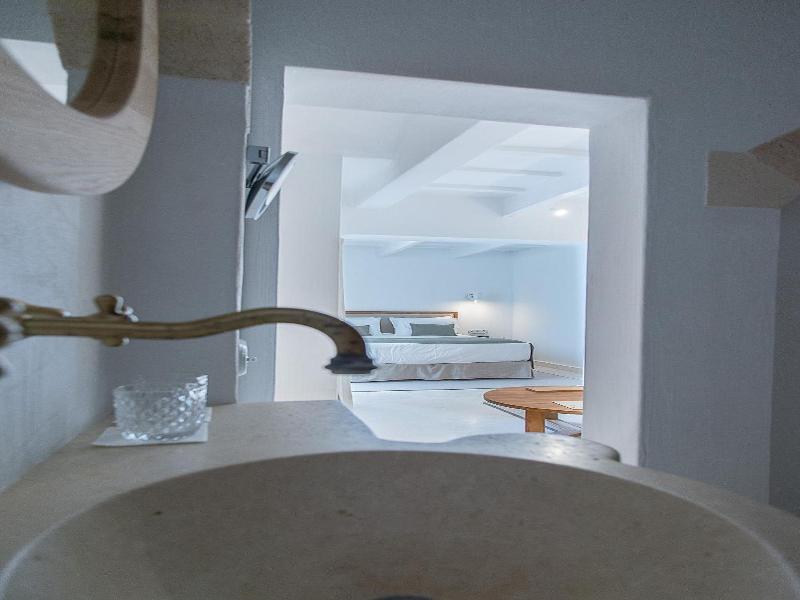 S'hotelet D'es Born - Suites & Spa image