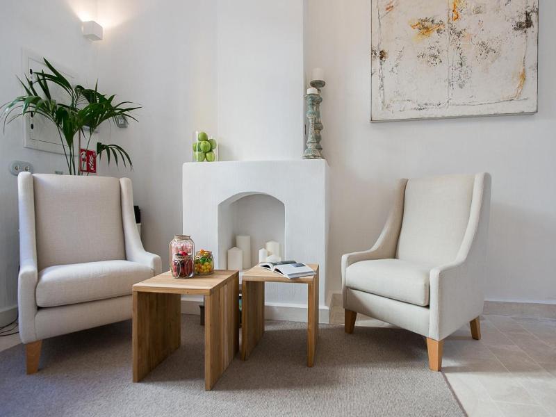 S'hotelet D'es Born - Suites & Spa image