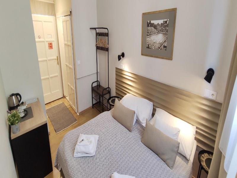 Budapest Csaszar Hotel image