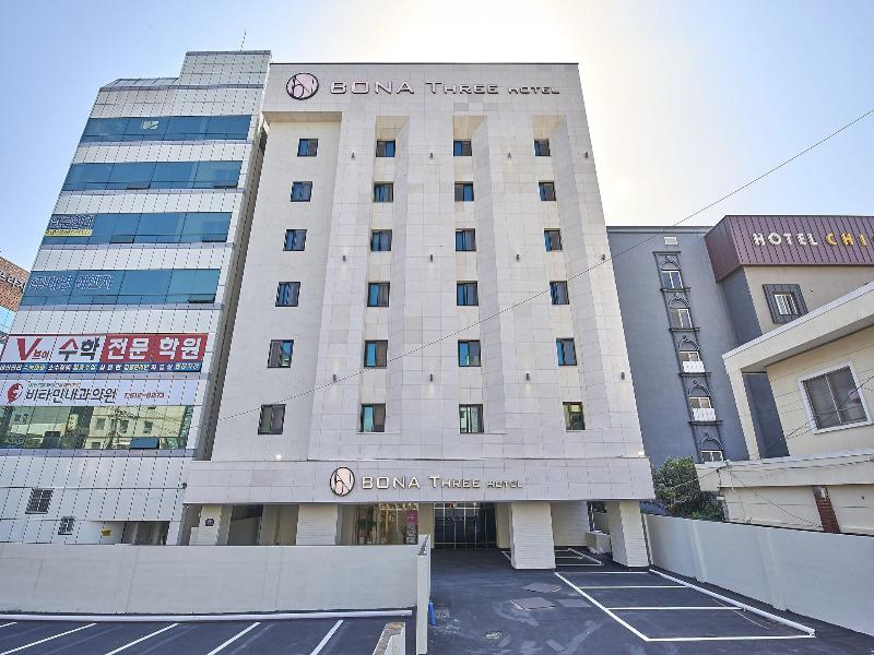 Bonathree Hotel image