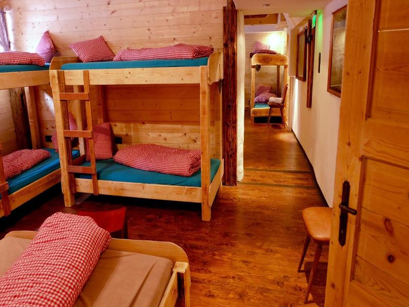 Hostel Weisses Rössl image