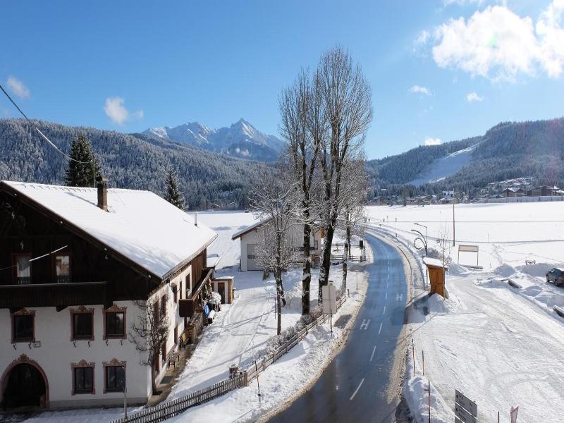 Hostel Weisses Rössl image