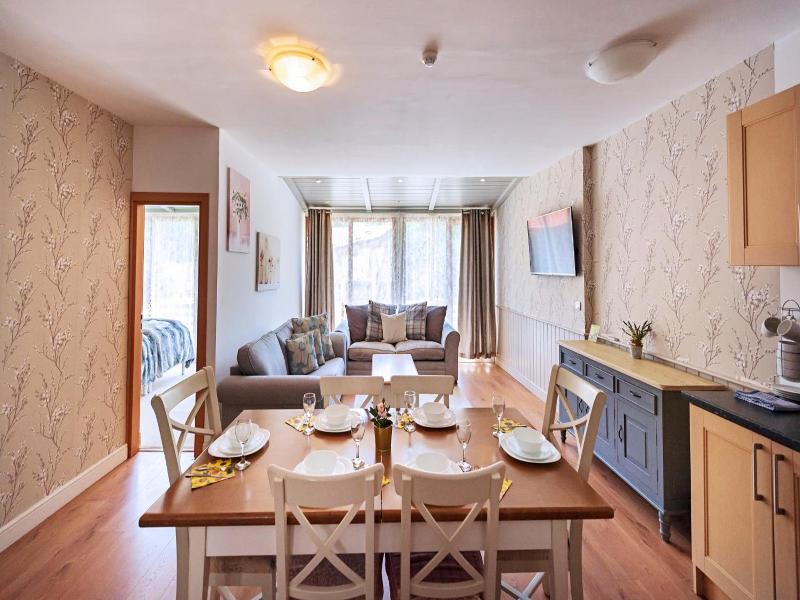 Mountain View Aparthotel image