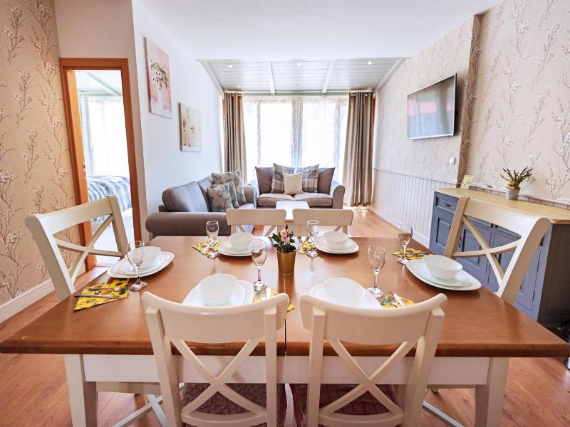 Mountain View Aparthotel image