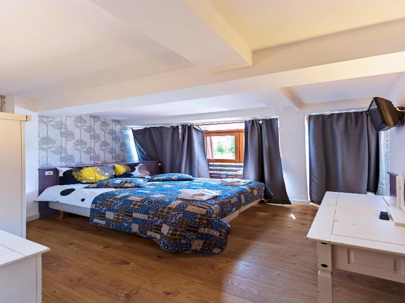 Mountain View Aparthotel image