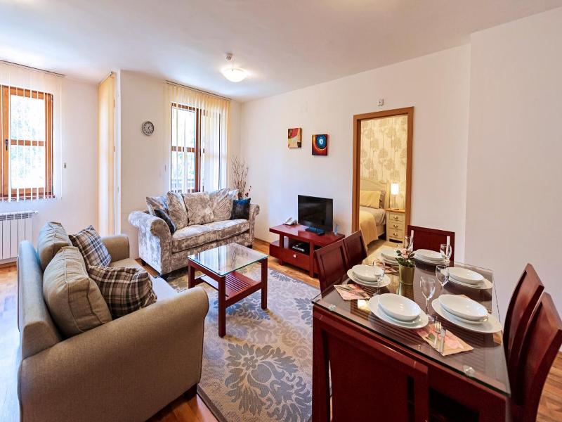 Mountain View Aparthotel image
