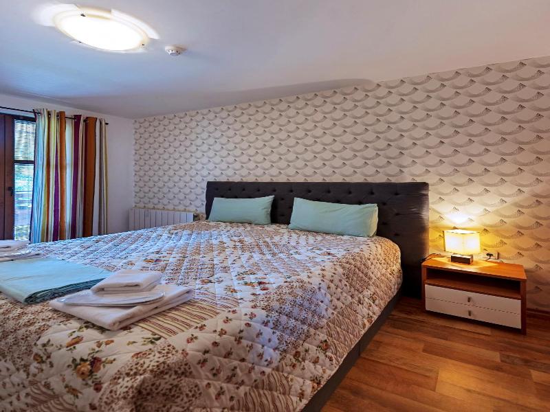 Mountain View Aparthotel image