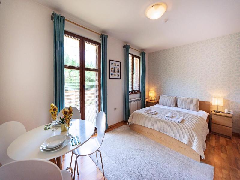 Mountain View Aparthotel image