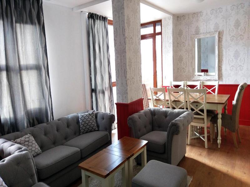 Mountain View Aparthotel image