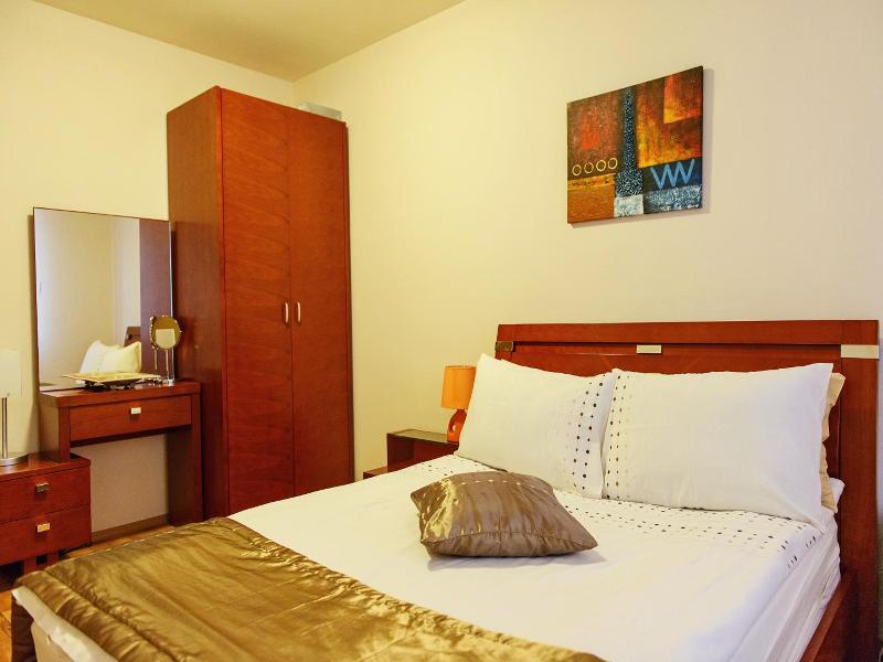 Mountain View Aparthotel image