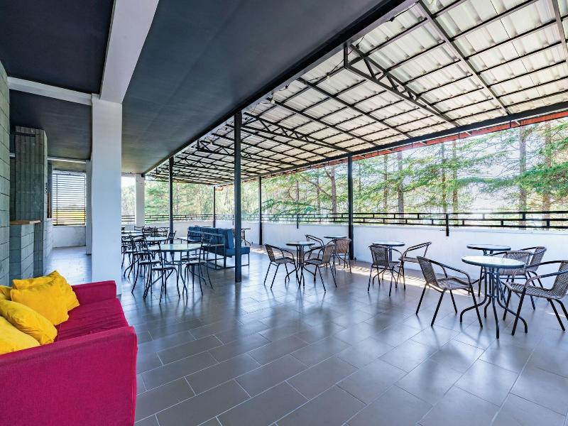 Simple Pleasures Shekvetili Hotel image