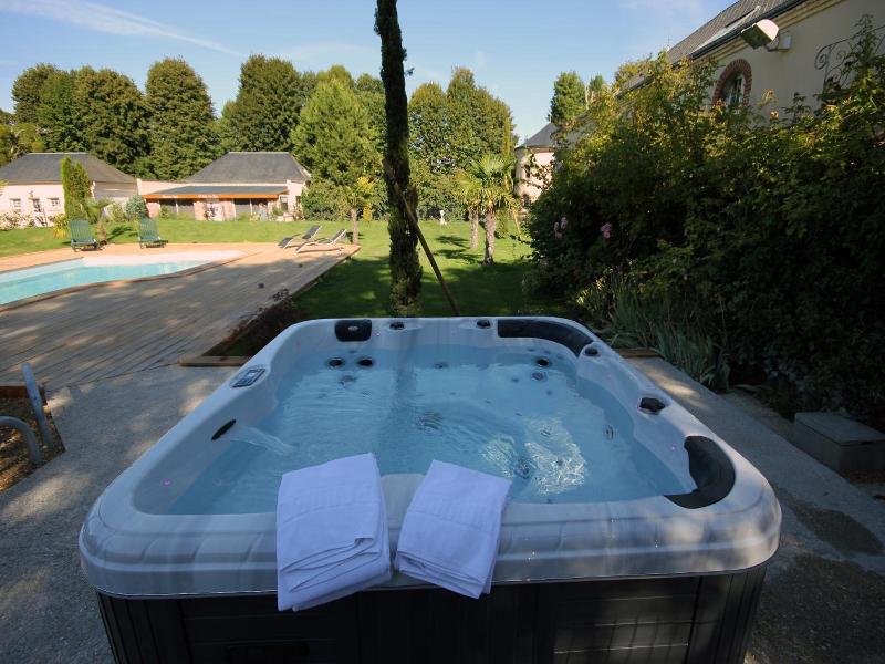 Domaine De Moresville image
