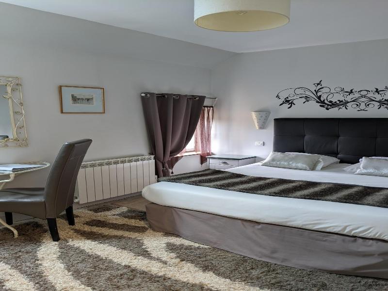Domaine De Moresville image