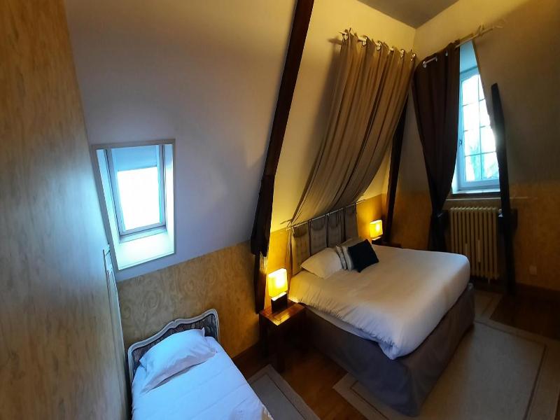 Domaine De Moresville image
