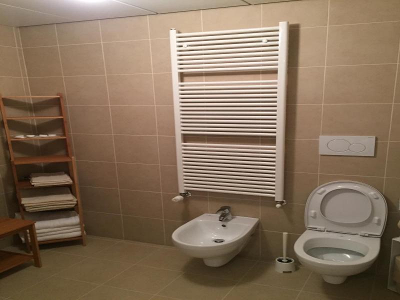 Komodo Short Stay Apartments image