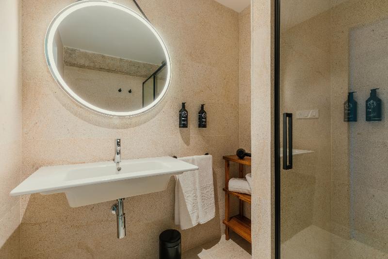 Paya Suites gallery photo 30