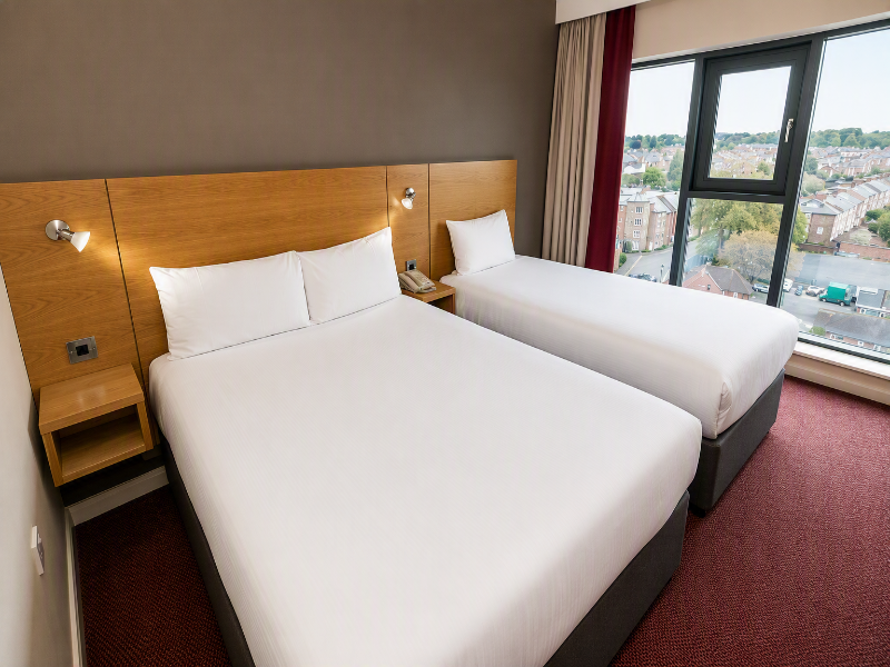 Leonardo Hotel Derby image
