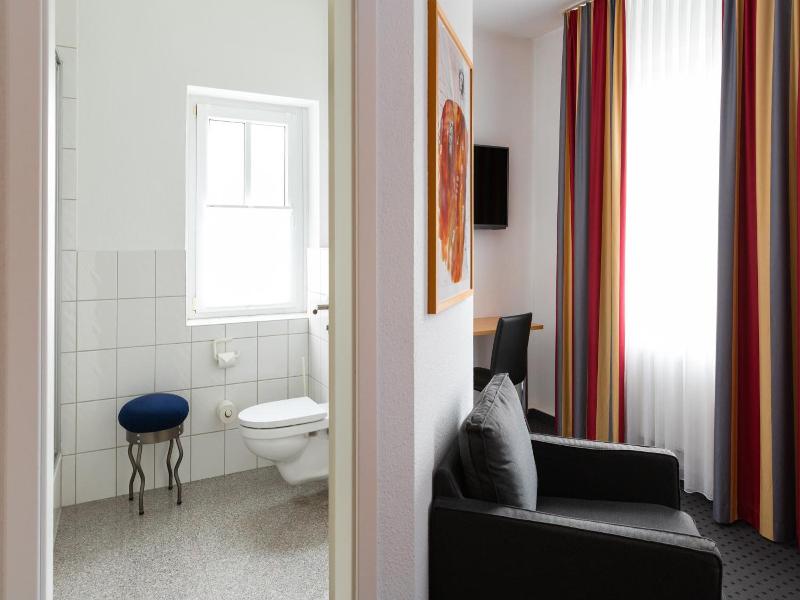 Tiemanns Boardinghouse image