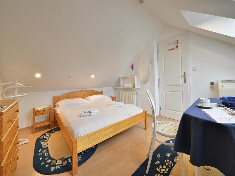 A. V. Pension Praha image