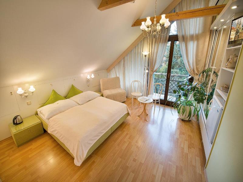 A. V. Pension Praha image