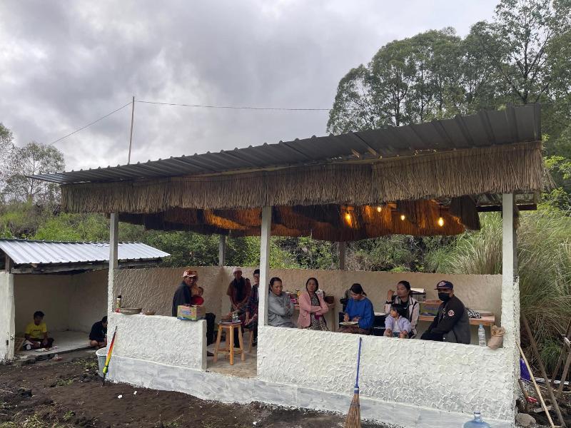 Triangular House And Hot Spring image