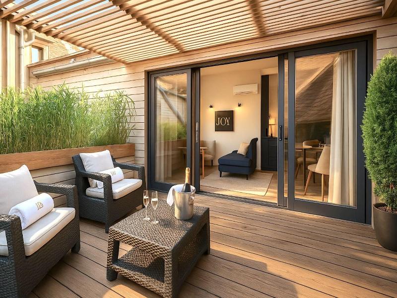 Maya Appartements & Suites image