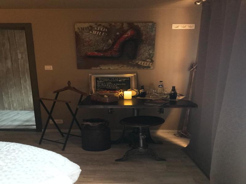 Le Relais De Chassepierre image