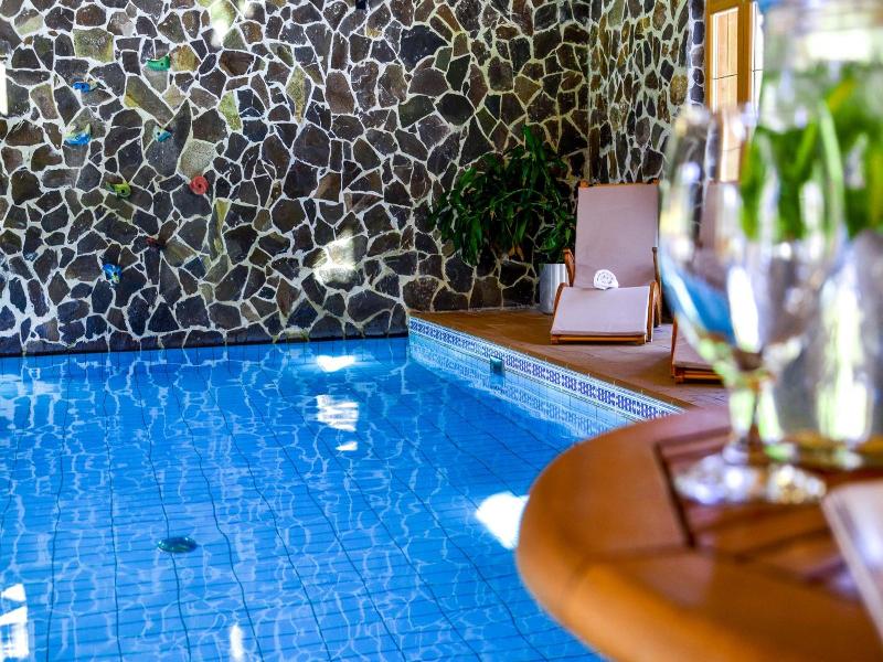 Hotel****liptovský Dvor image