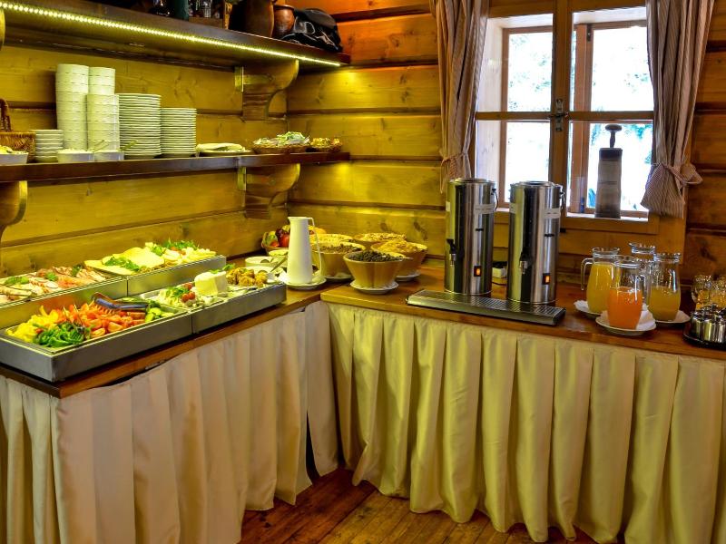 Hotel****liptovský Dvor image
