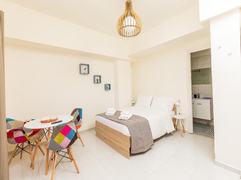 Central Stay Athens Psyri image