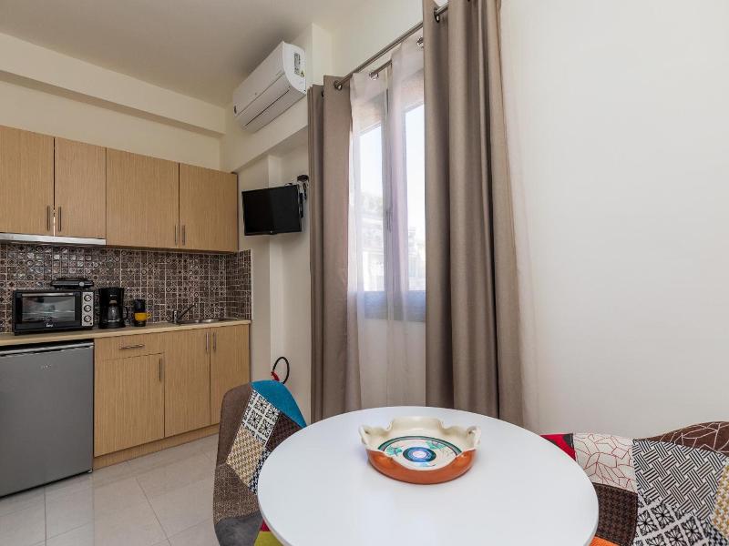 Central Stay Athens Psyri image