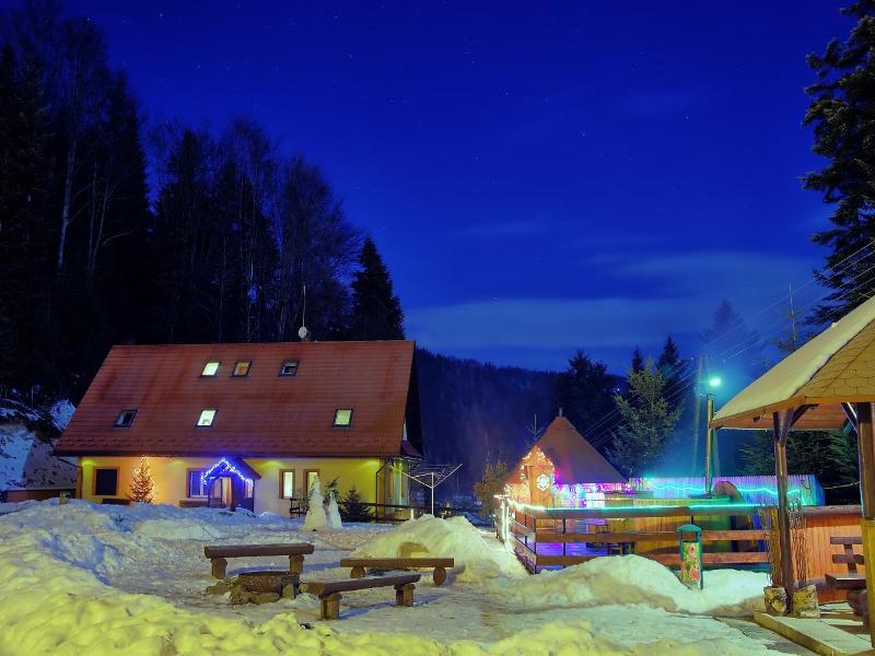 Osrodek Wypoczynkowy Iskra image
