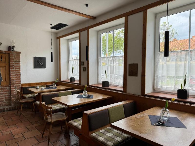 Gasthof Zum Neubauer image
