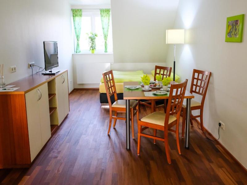 Jungingers Aparthotel image