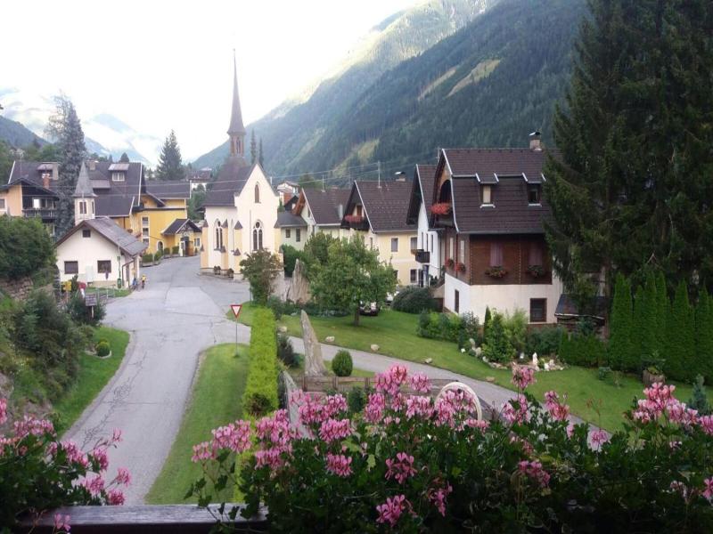 Apartmenthaus Kometerhof image