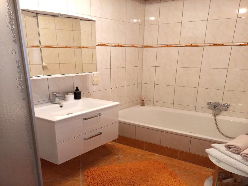 Apartmenthaus Kometerhof image