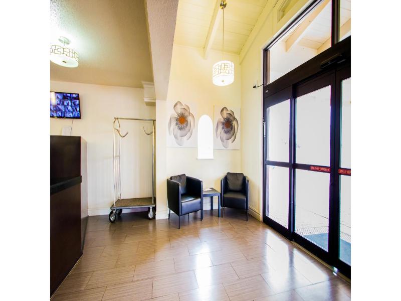 Motel 6 Austin, Tx - Midtown  GA image