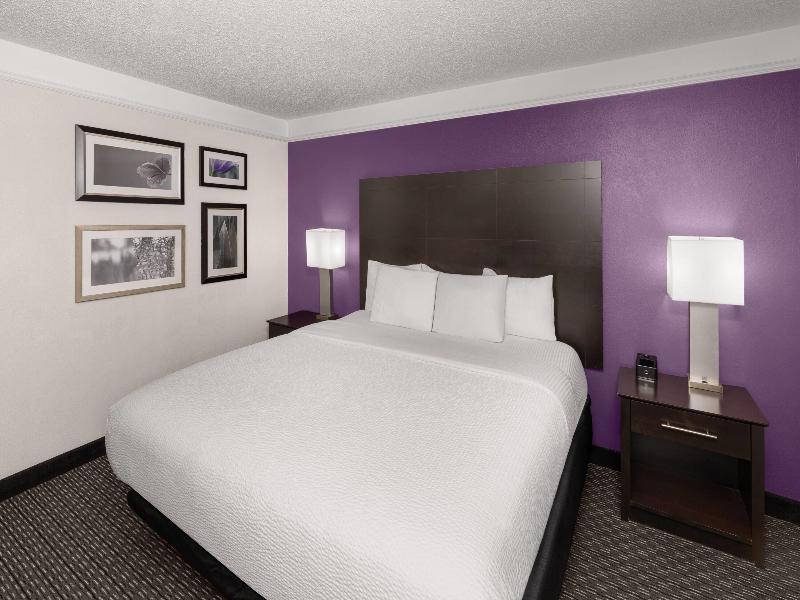 La Quinta Inn & Suites Round Rock South image