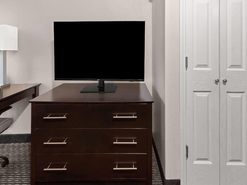 La Quinta Inn & Suites Round Rock South image